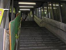 P041279650H_Tammachi_stairs.JPG